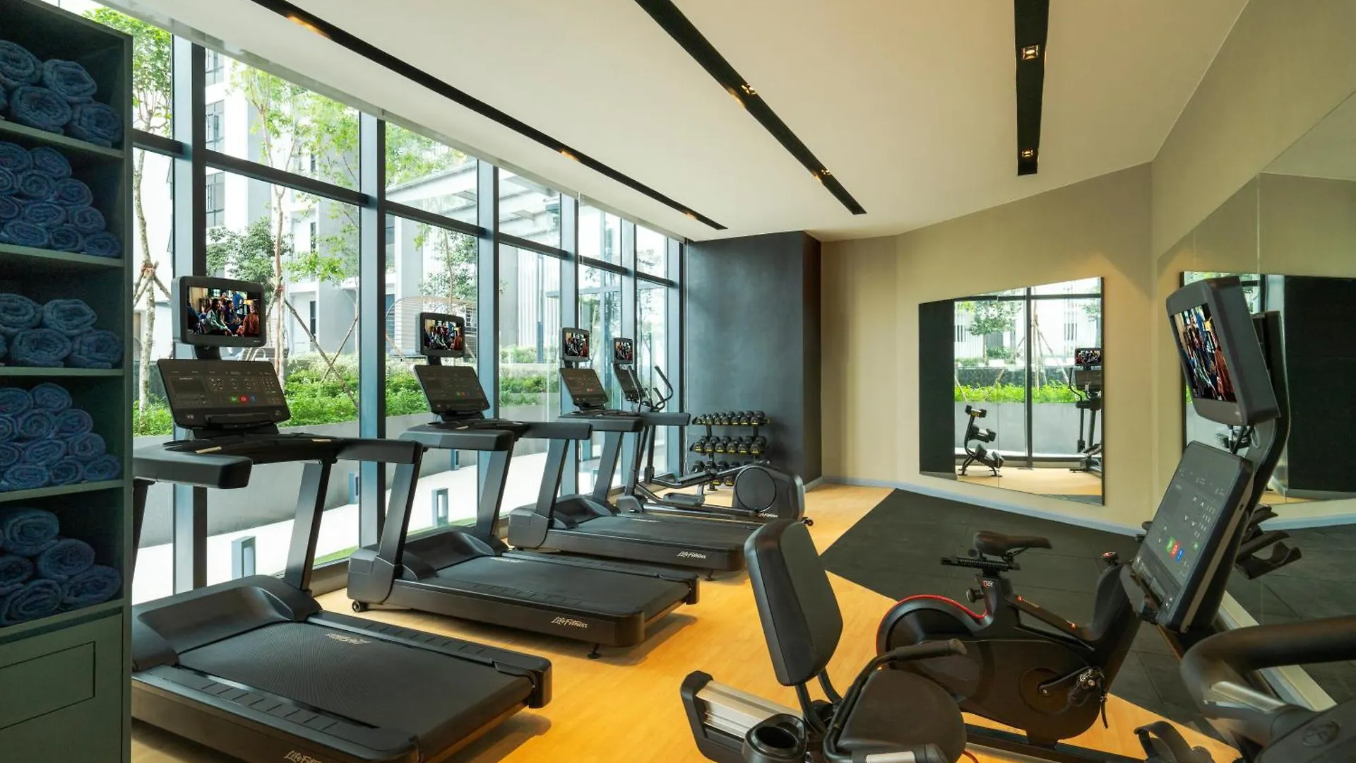Hotel Citadines Waterfront Kota Kinabalu 4*,